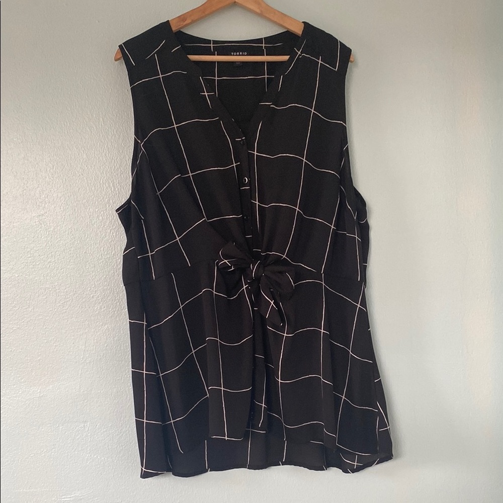 Torrid Sleeveless Top